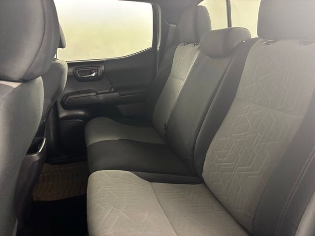 2022 Toyota Tacoma 2WD SR5