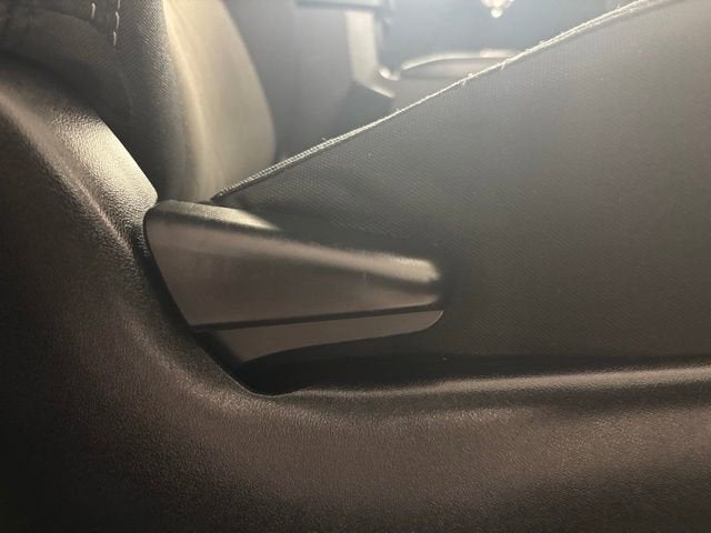 2022 Toyota Tacoma 2WD SR5