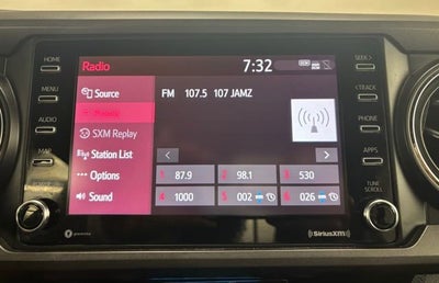 2022 Toyota Tacoma 2WD SR5