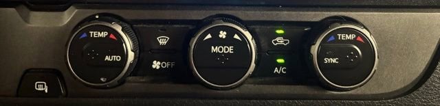 2022 Toyota Tacoma 2WD SR5