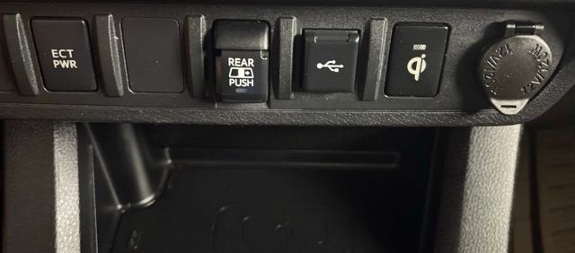 2022 Toyota Tacoma 2WD SR5