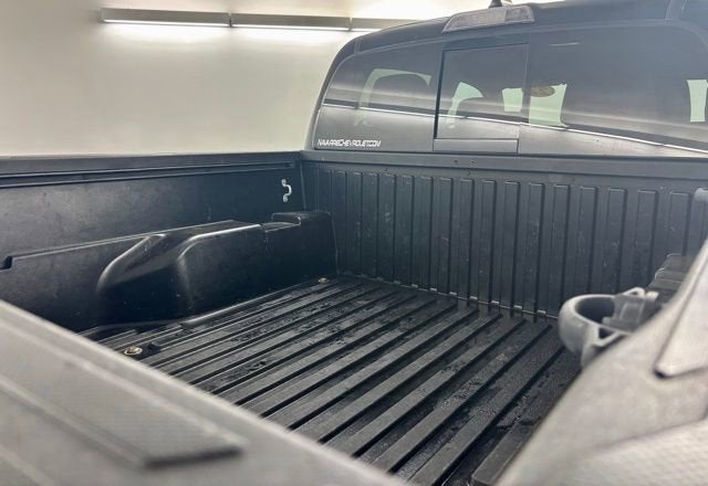 2022 Toyota Tacoma 2WD SR5