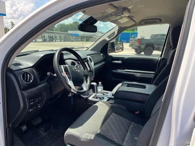 2018 Toyota Tundra 2WD SR5