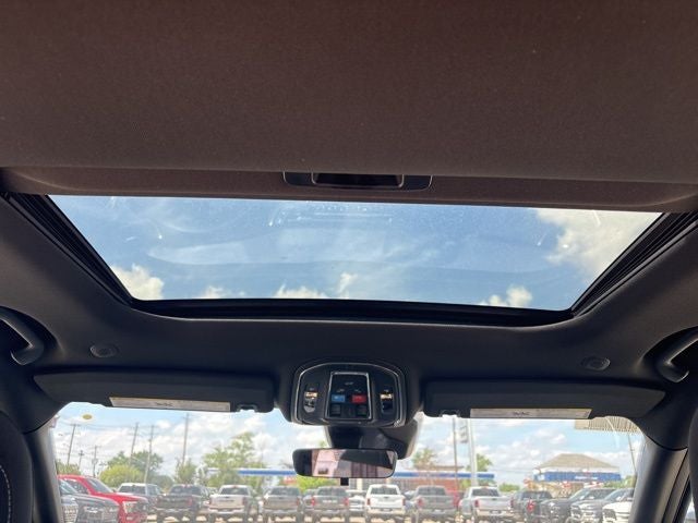 2026 Jeep Grand Cherokee GRAND CHEROKEE LAREDO X 4X2