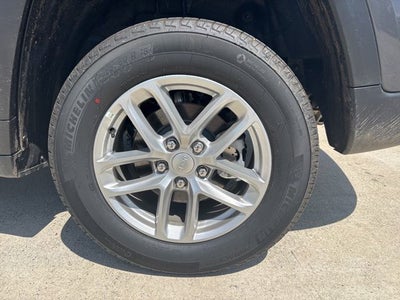 2026 Jeep Grand Cherokee GRAND CHEROKEE LAREDO X 4X2