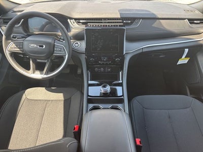 2026 Jeep Grand Cherokee GRAND CHEROKEE LAREDO X 4X2