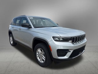 2025 Jeep Grand Cherokee GRAND CHEROKEE LAREDO 4X2