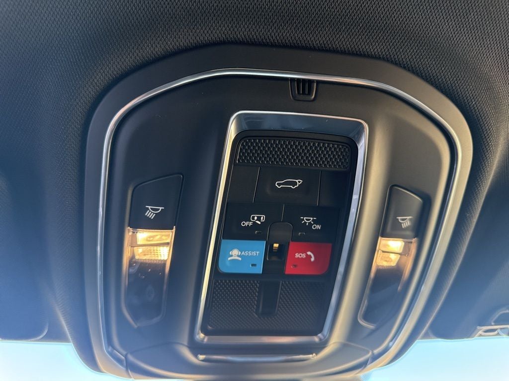 2025 Jeep Grand Cherokee GRAND CHEROKEE ALTITUDE 4X2