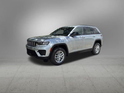 2026 Jeep Grand Cherokee GRAND CHEROKEE LAREDO X 4X2