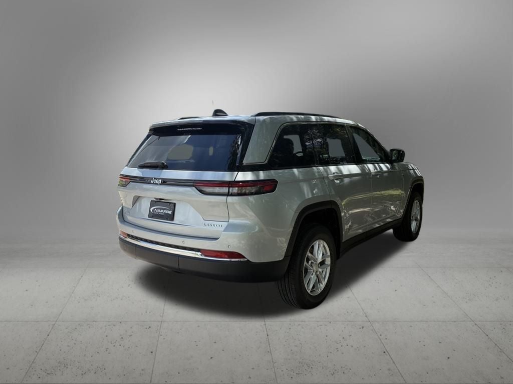 2026 Jeep Grand Cherokee GRAND CHEROKEE LAREDO X 4X2