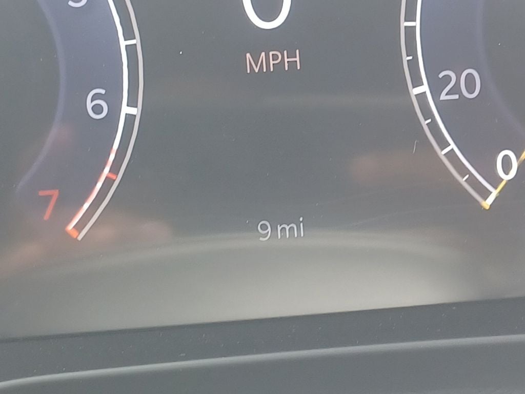 2026 Jeep Grand Cherokee GRAND CHEROKEE LAREDO X 4X2