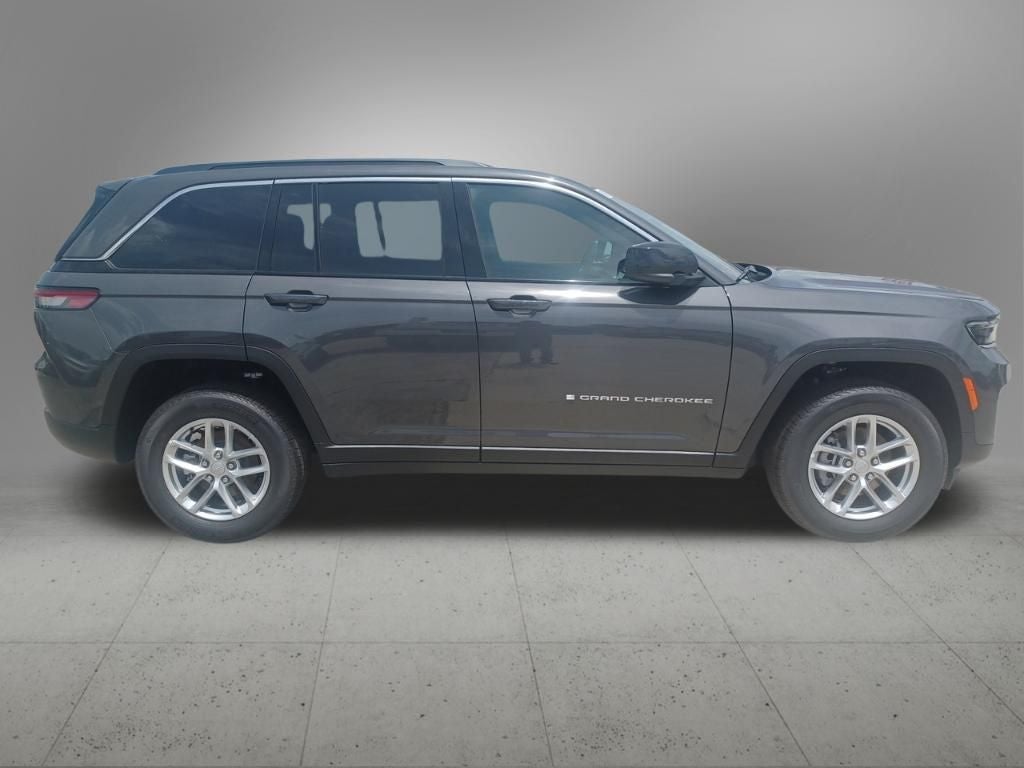 2026 Jeep Grand Cherokee GRAND CHEROKEE LAREDO X 4X2