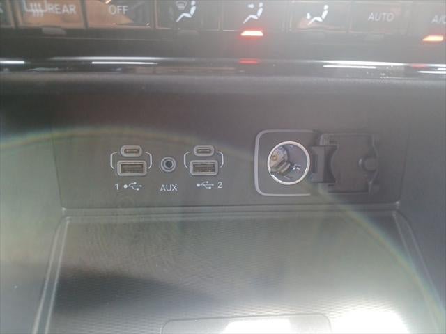 2026 Jeep Grand Cherokee GRAND CHEROKEE LAREDO X 4X2