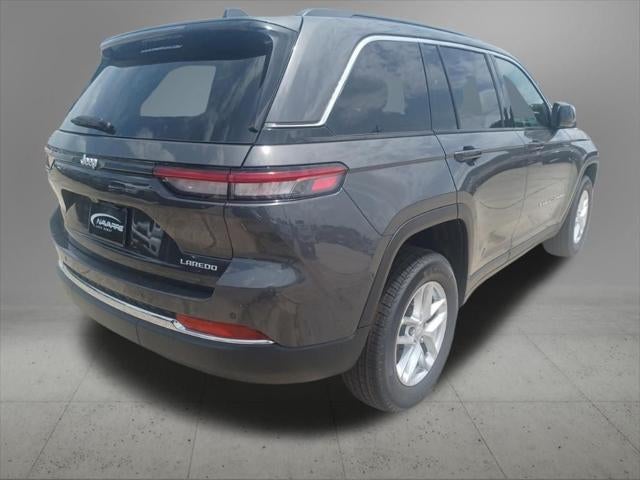 2026 Jeep Grand Cherokee GRAND CHEROKEE LAREDO X 4X2