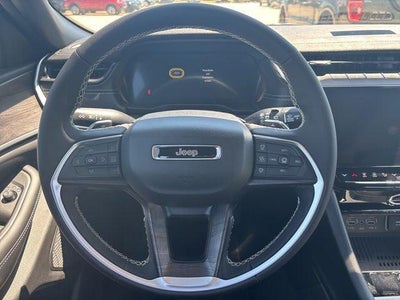 2026 Jeep Grand Cherokee GRAND CHEROKEE LAREDO ALTITUDE 4X2