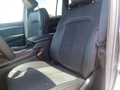 2026 Jeep Grand Cherokee GRAND CHEROKEE LAREDO ALTITUDE 4X2