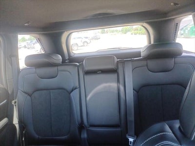 2026 Jeep Grand Cherokee GRAND CHEROKEE LAREDO ALTITUDE 4X2