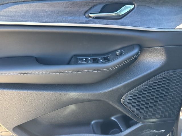 2026 Jeep Grand Cherokee GRAND CHEROKEE LAREDO ALTITUDE 4X2