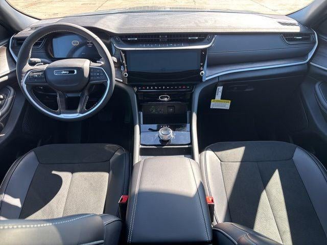 2026 Jeep Grand Cherokee GRAND CHEROKEE LAREDO ALTITUDE 4X2