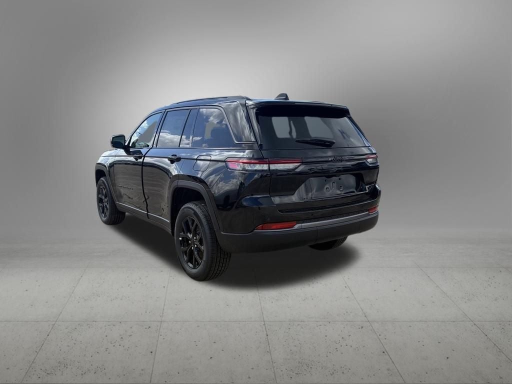 2026 Jeep Grand Cherokee GRAND CHEROKEE LAREDO ALTITUDE 4X2