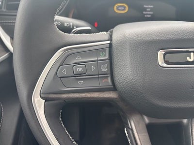 2026 Jeep Grand Cherokee GRAND CHEROKEE LAREDO ALTITUDE 4X2
