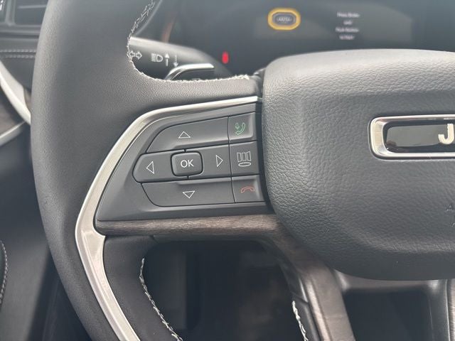 2026 Jeep Grand Cherokee GRAND CHEROKEE LAREDO ALTITUDE 4X2
