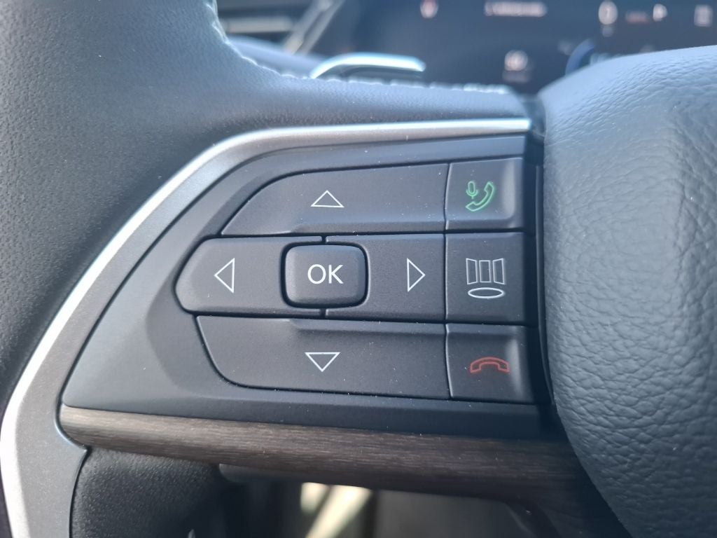 2026 Jeep Grand Cherokee GRAND CHEROKEE LAREDO ALTITUDE 4X2