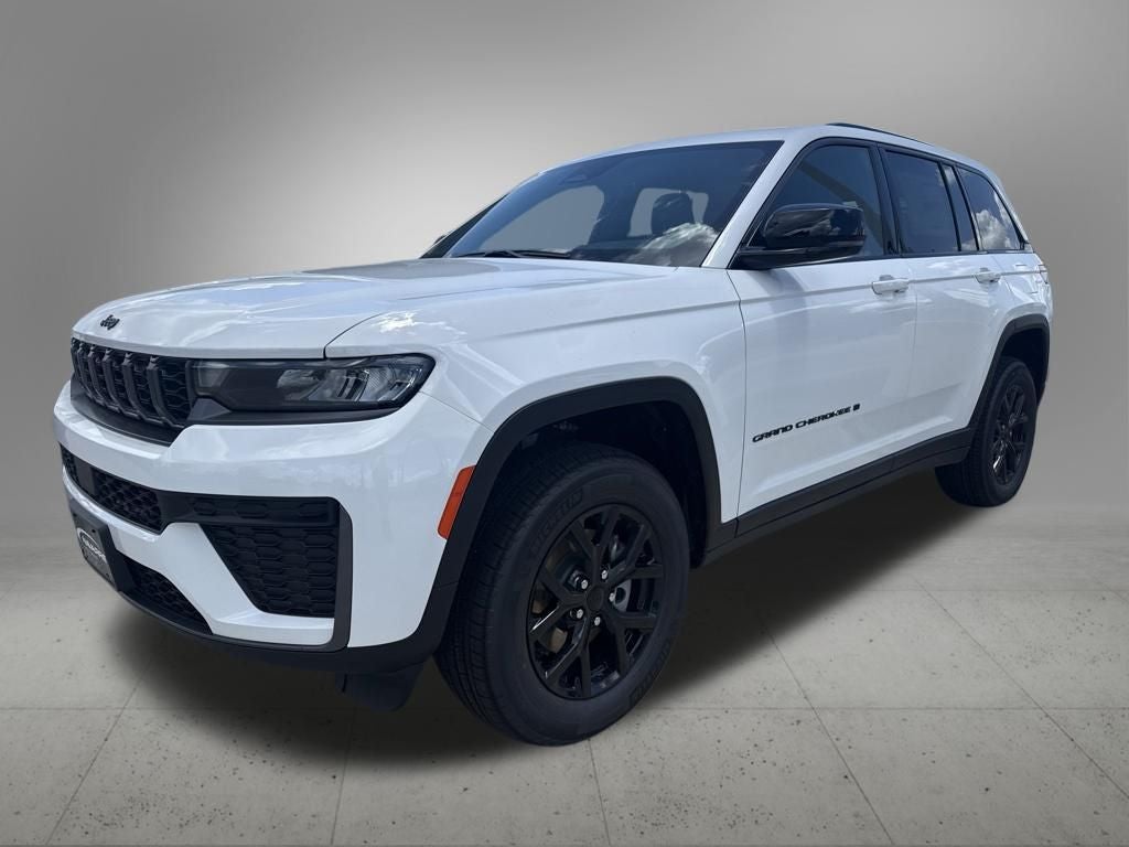 2026 Jeep Grand Cherokee GRAND CHEROKEE LAREDO ALTITUDE 4X2