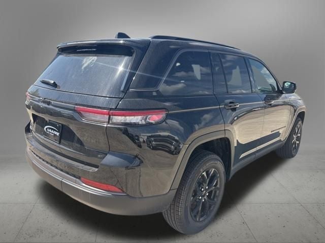 2026 Jeep Grand Cherokee GRAND CHEROKEE LAREDO ALTITUDE 4X2