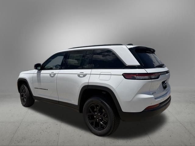 2026 Jeep Grand Cherokee GRAND CHEROKEE LAREDO ALTITUDE 4X2