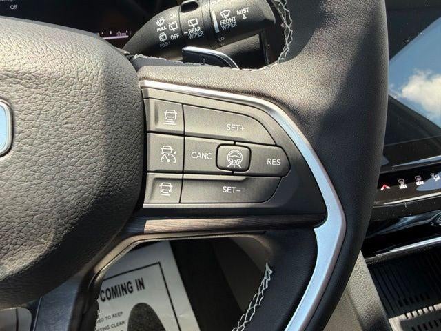 2026 Jeep Grand Cherokee GRAND CHEROKEE LAREDO ALTITUDE 4X2