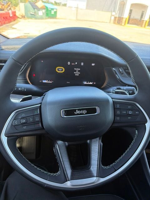 2026 Jeep Grand Cherokee GRAND CHEROKEE LAREDO ALTITUDE 4X2
