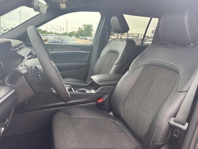 2026 Jeep Grand Cherokee GRAND CHEROKEE LAREDO ALTITUDE 4X2