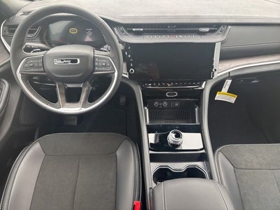 2026 Jeep Grand Cherokee GRAND CHEROKEE LAREDO ALTITUDE 4X2
