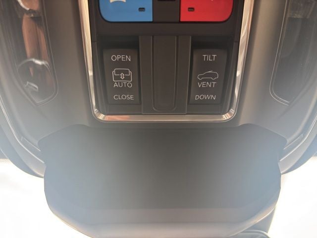 2026 Jeep Grand Cherokee GRAND CHEROKEE LAREDO ALTITUDE 4X2
