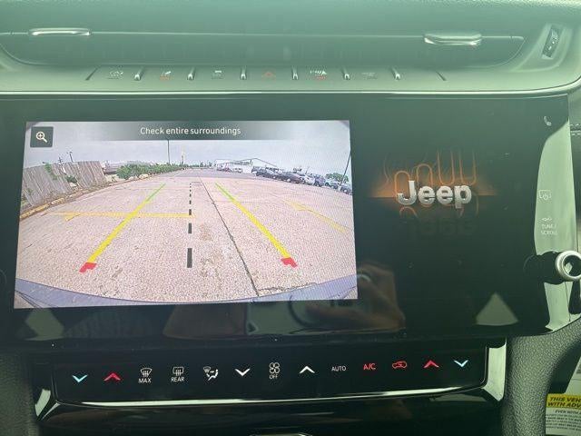 2026 Jeep Grand Cherokee GRAND CHEROKEE LAREDO ALTITUDE 4X2