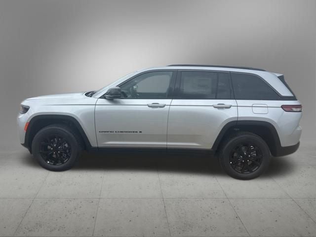 2026 Jeep Grand Cherokee GRAND CHEROKEE LAREDO ALTITUDE 4X2