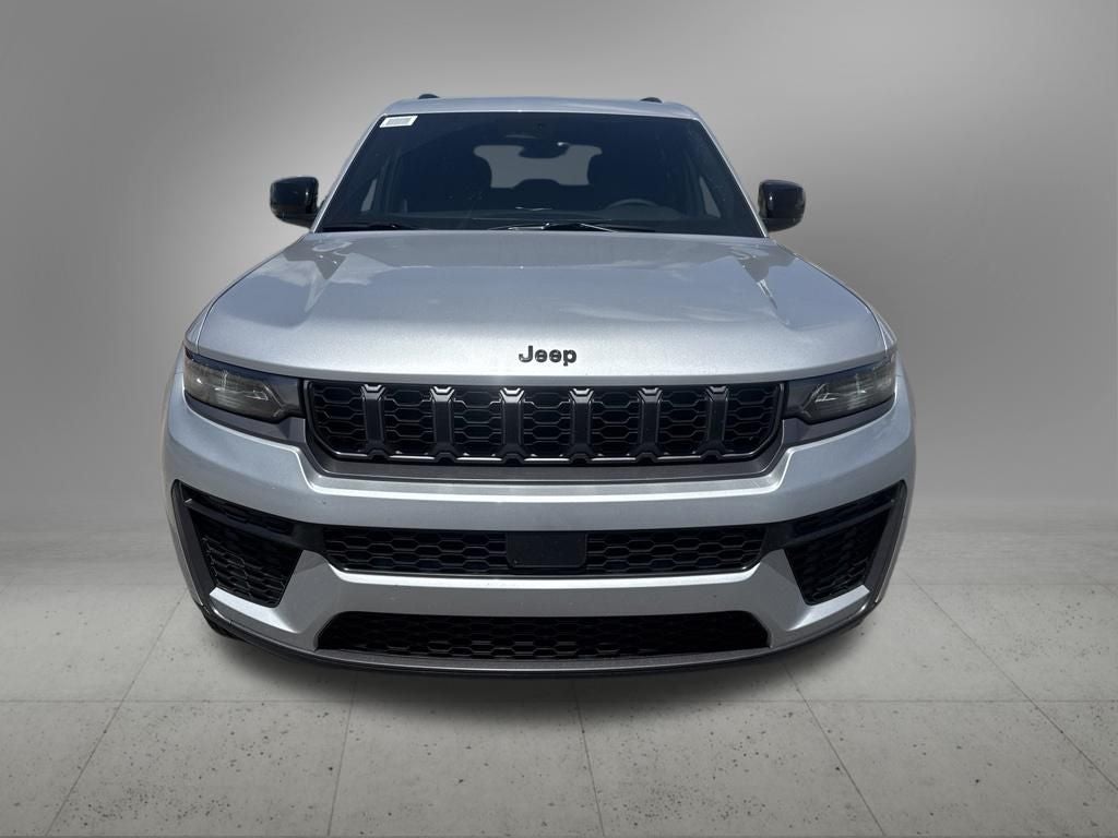 2026 Jeep Grand Cherokee GRAND CHEROKEE LAREDO ALTITUDE 4X2