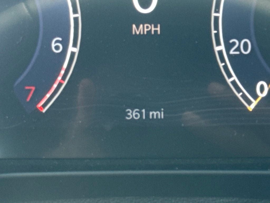 2026 Jeep Grand Cherokee GRAND CHEROKEE LAREDO ALTITUDE 4X2