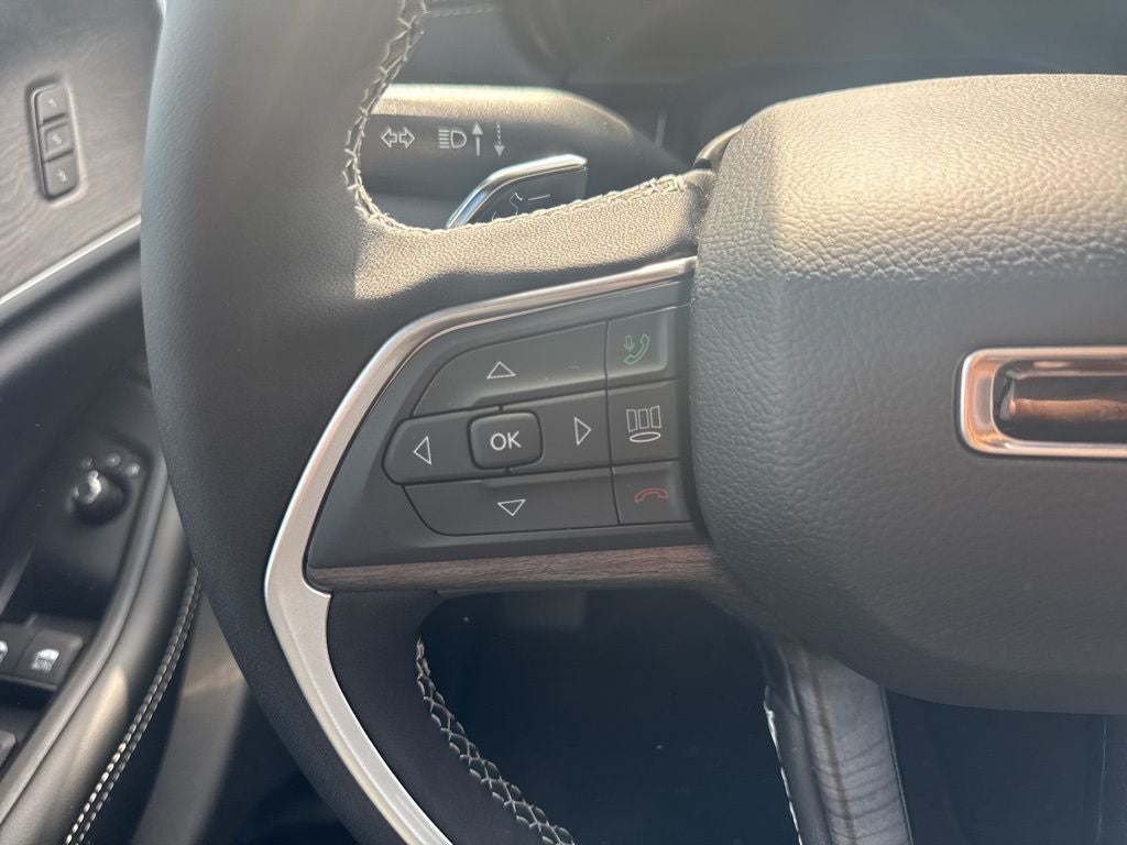 2025 Jeep Grand Cherokee GRAND CHEROKEE LIMITED 4X2