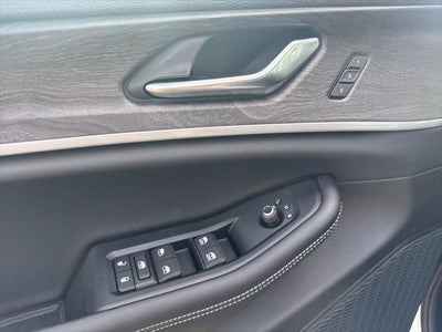 2025 Jeep Grand Cherokee GRAND CHEROKEE LIMITED 4X2