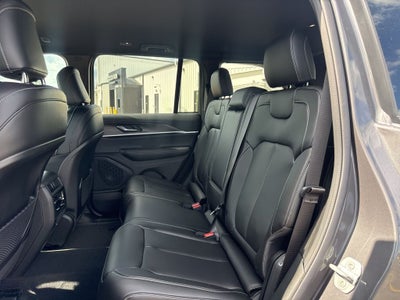 2025 Jeep Grand Cherokee GRAND CHEROKEE LIMITED 4X2