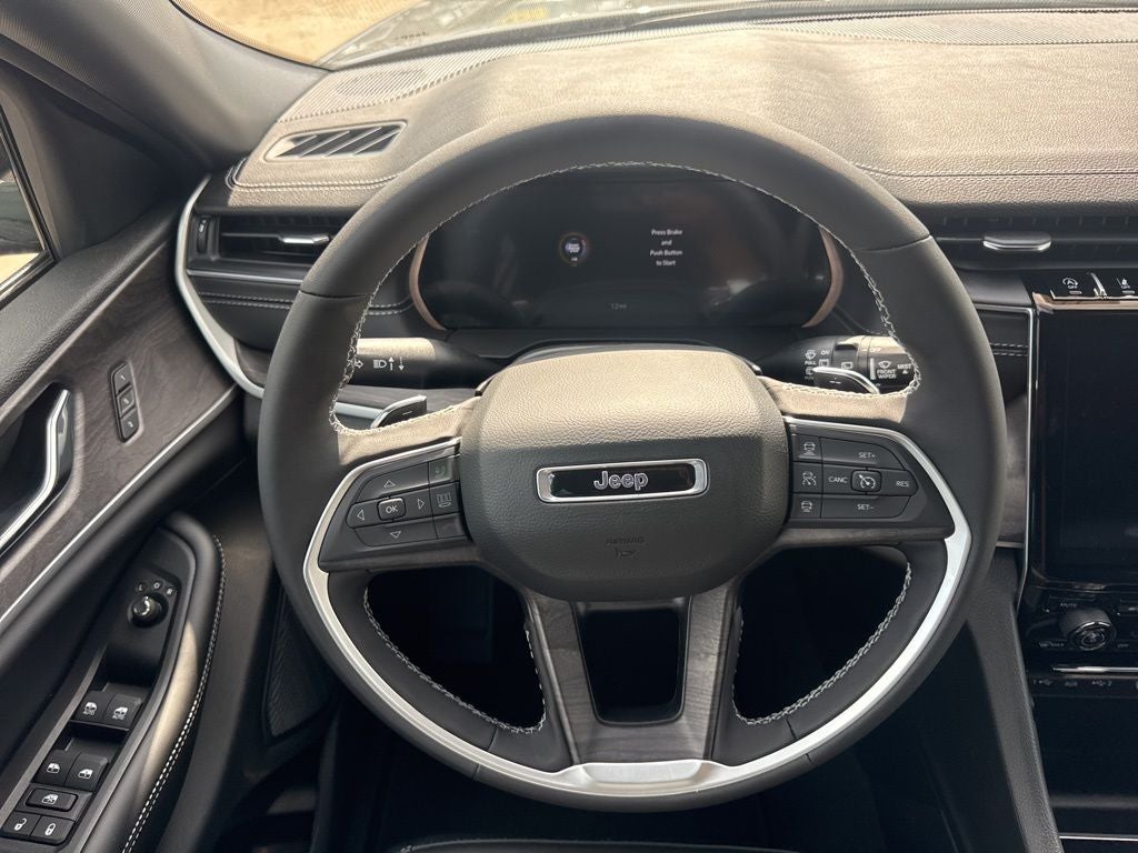 2025 Jeep Grand Cherokee GRAND CHEROKEE LIMITED 4X2