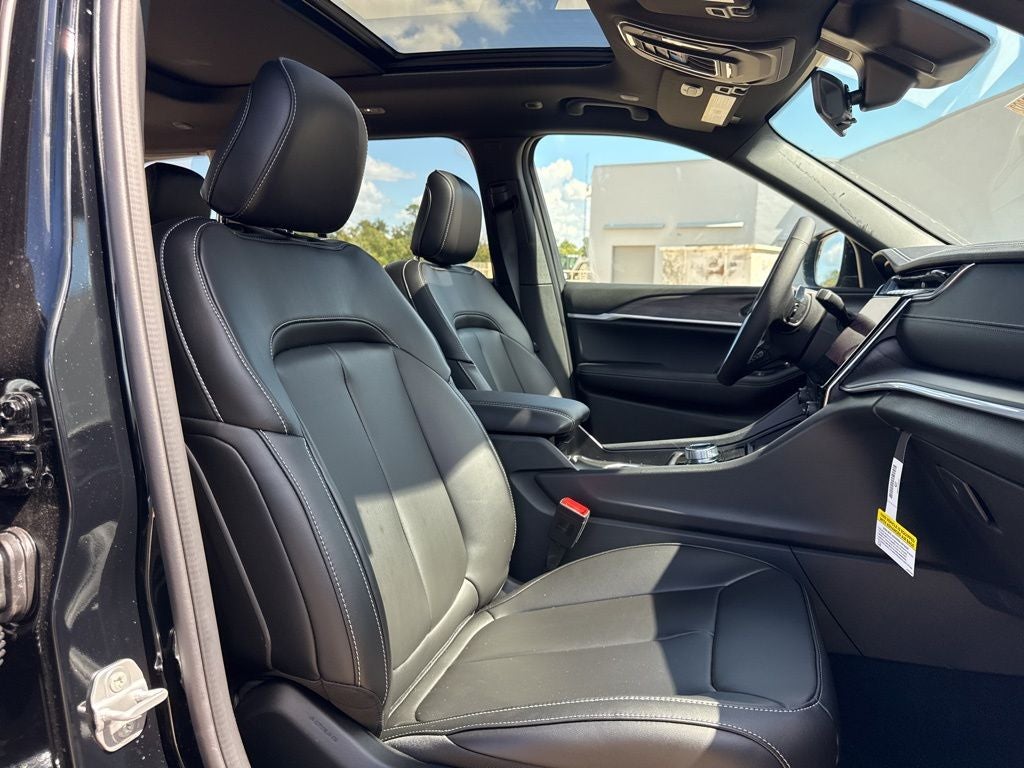 2025 Jeep Grand Cherokee GRAND CHEROKEE LIMITED 4X2