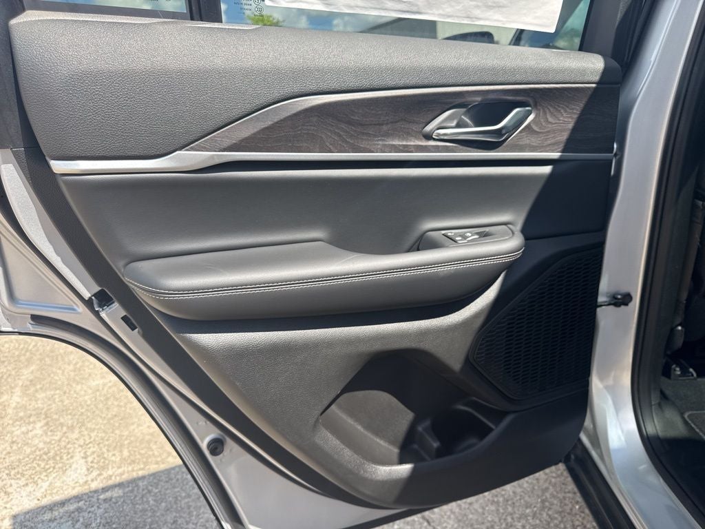 2025 Jeep Grand Cherokee GRAND CHEROKEE LIMITED 4X2