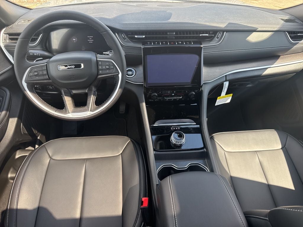 2025 Jeep Grand Cherokee GRAND CHEROKEE LIMITED 4X2