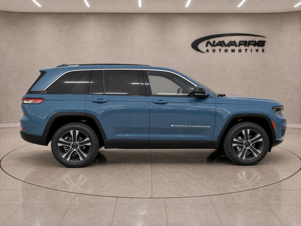 2027 Jeep Grand Cherokee GRAND CHEROKEE LIMITED 4X2