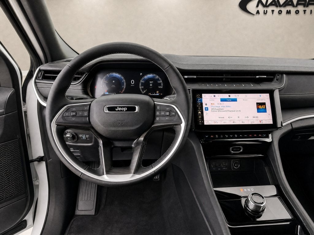 2027 Jeep Grand Cherokee GRAND CHEROKEE LIMITED 4X2