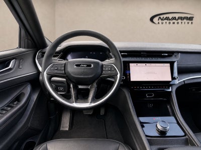 2027 Jeep Grand Cherokee GRAND CHEROKEE LIMITED 4X2