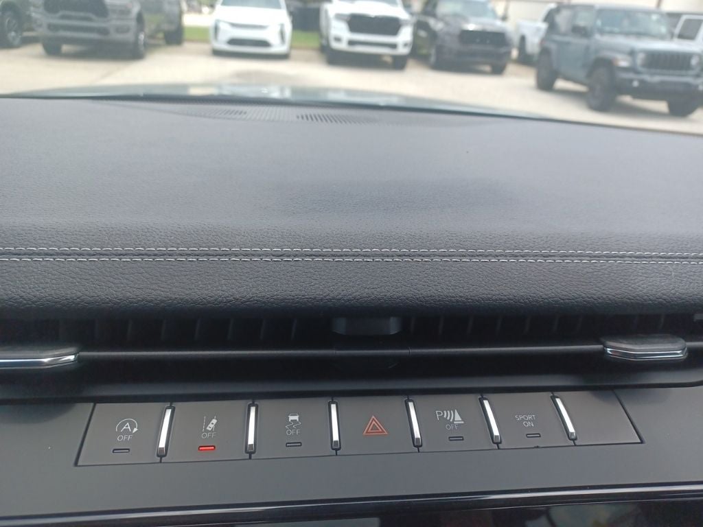 2026 Jeep Grand Cherokee GRAND CHEROKEE LIMITED 4X2